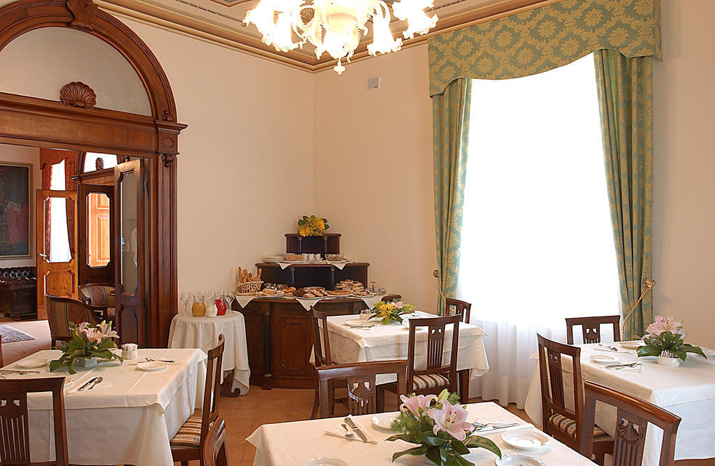 Hotel Villa Verdefiore Appignano  Exterior photo