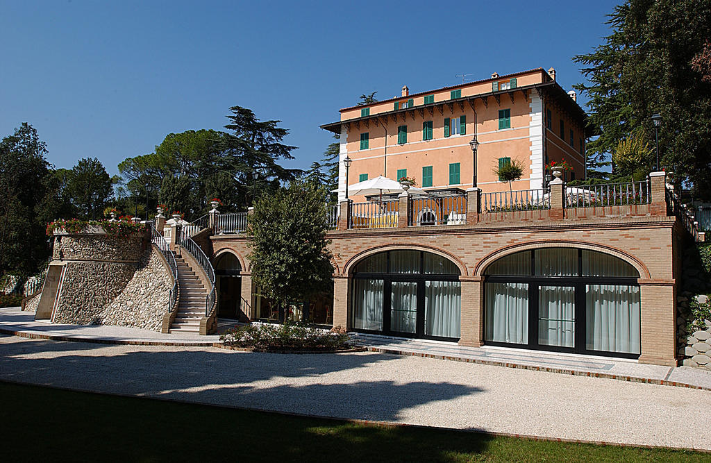 Hotel Villa Verdefiore Appignano  Exterior photo